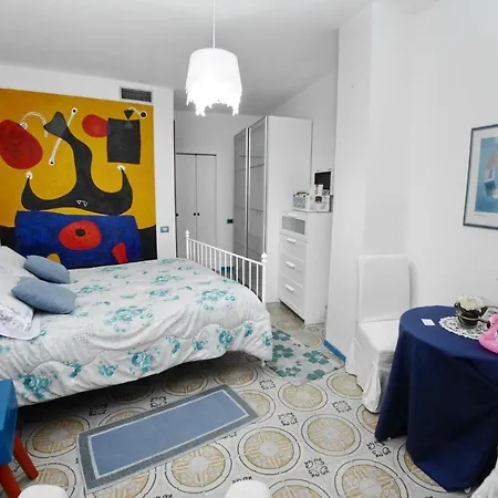 Bed and Breakfast I Art Κάλιαρι